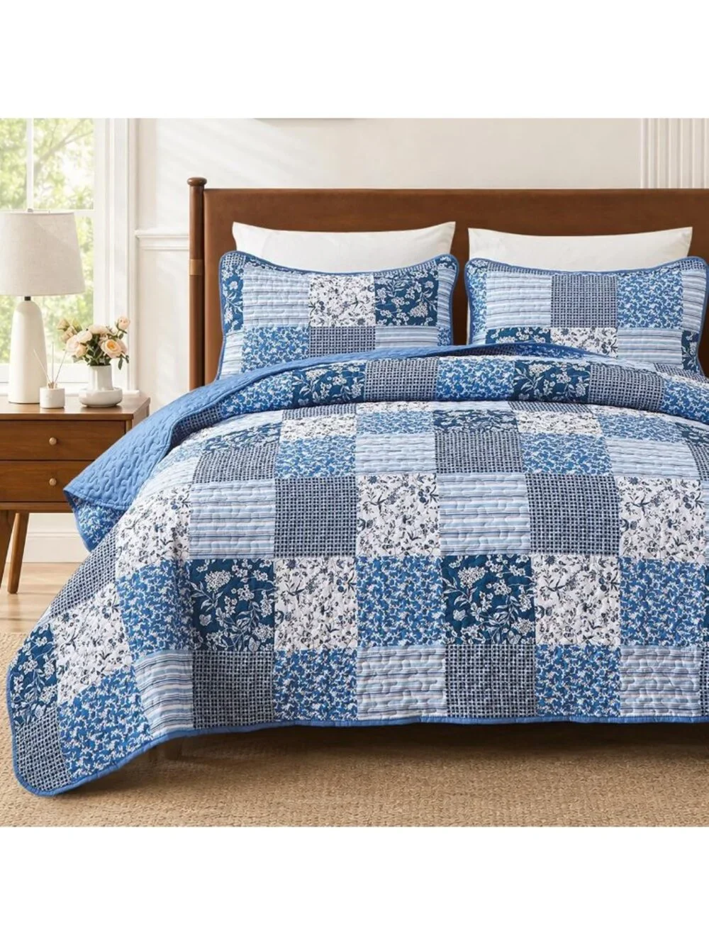 Boho Floral King Quilt Set | Soft Lightweight Reversible Bedding, 3-Piece